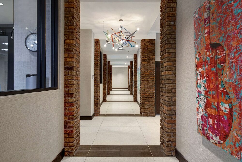 Фото Home2 Suites by Hilton Kalamazoo Downtown