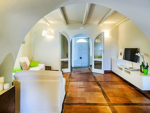 Гостиница Luxurious Holiday Home in Acireale with Hot Tub