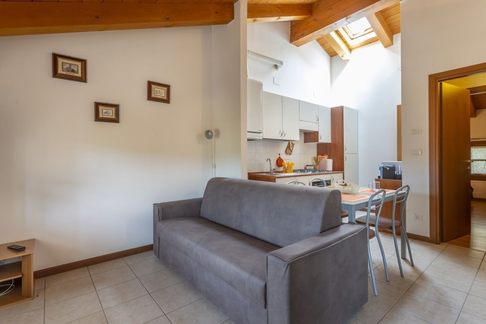 Фото Leisure & Business