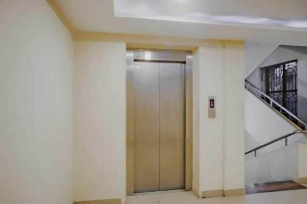 Фото Hotel Jothimani