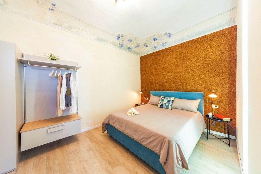 Фото Charm Of Ortigia Central Flat