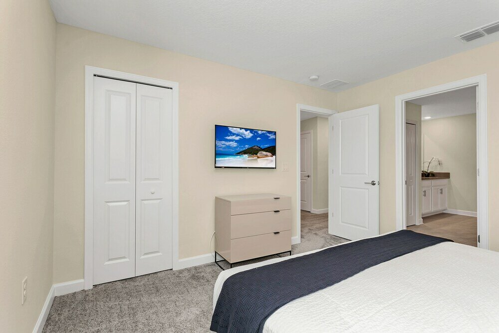 Фото Must See Villa! Private Poolthemed Roomstheater!