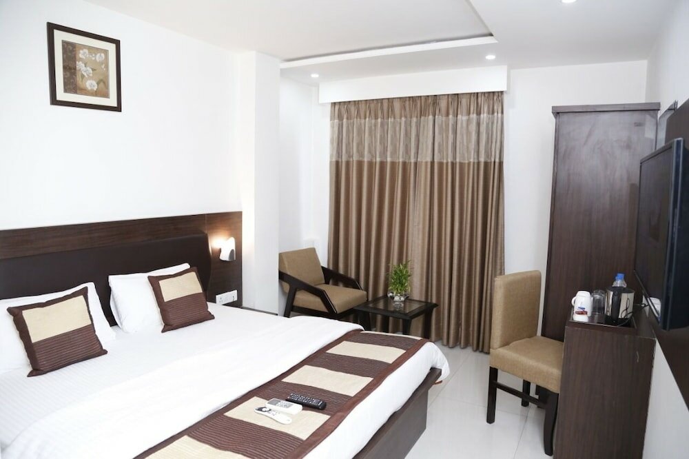 Фото Hotel Krishna by KeyMagics