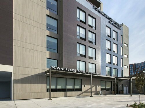 Гостиница TownePlace Suites by Marriott New York Brooklyn в Нью-Йорке