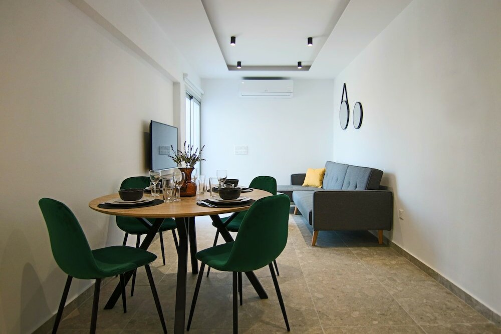 Фото Phaedrus Living: Seaside Luxury Flat Lighthouse 69