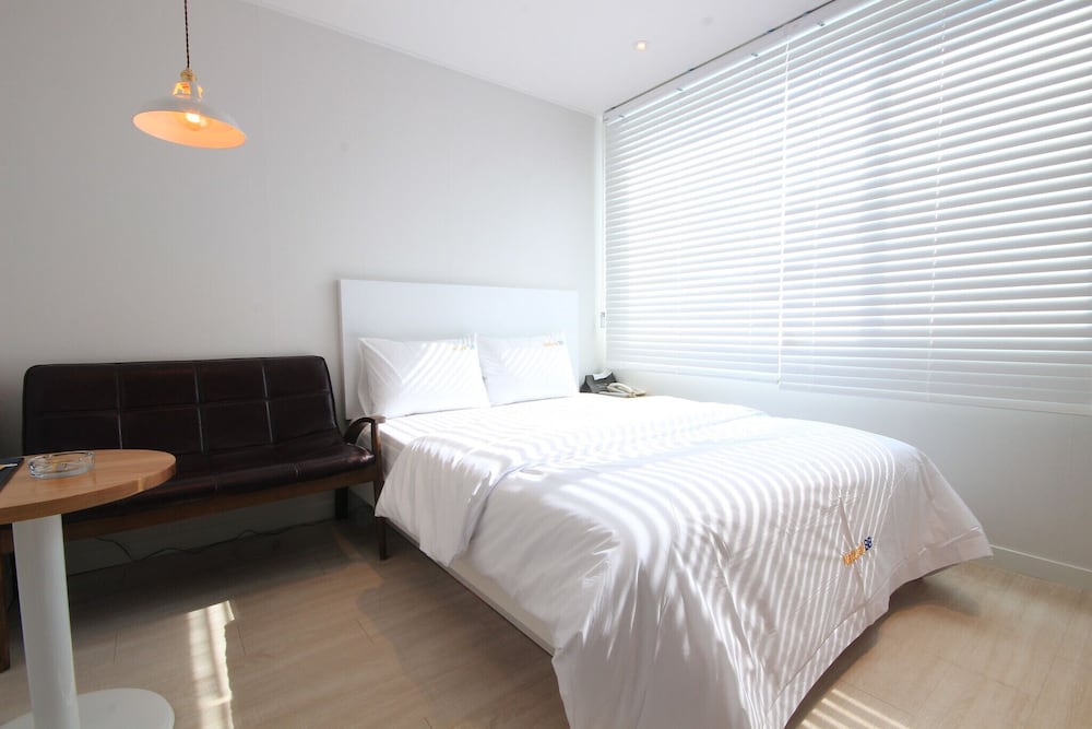 Фото Pohang Yeongildae Bb