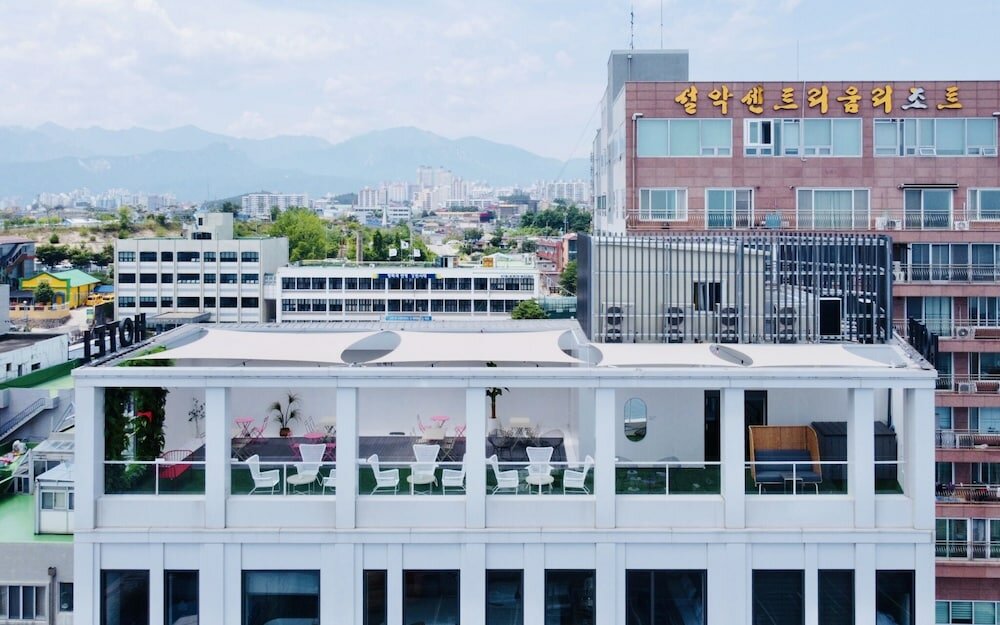 Фото Sokcho Stay Hotel