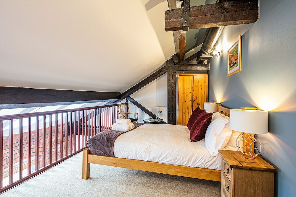 Фото Victoria Quays Loft Apt - Free Parking