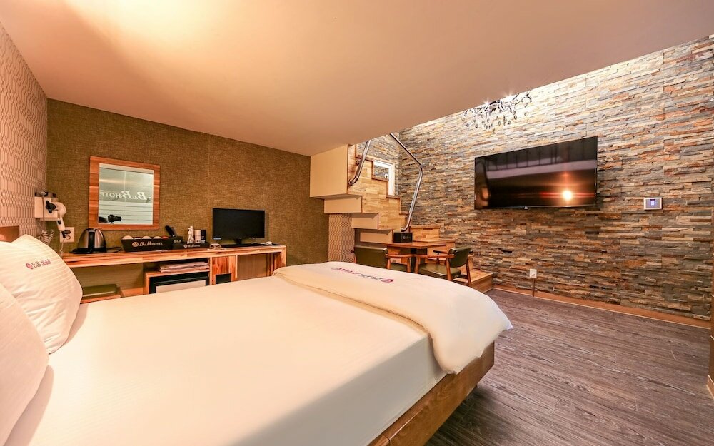 Фото Daegu Dongseongno B and B