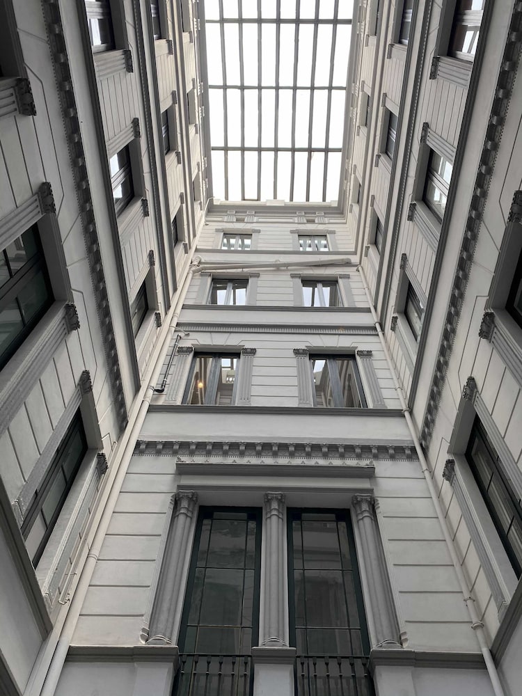 Фото Uma Suites Pau Claris