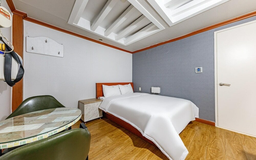 Фото Changwon Masan White