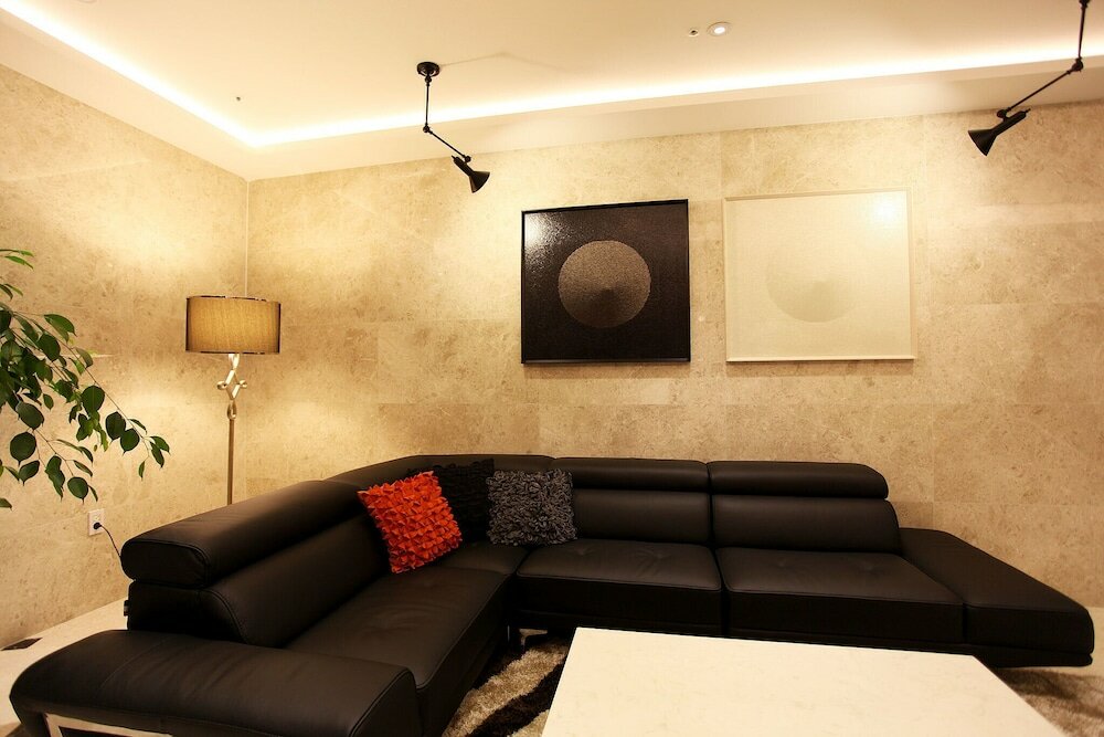 Фото Incheon Ali Suite Hotel