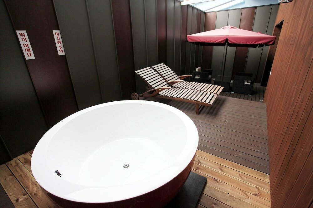 Фото Suwon Yeongtong Bali 2