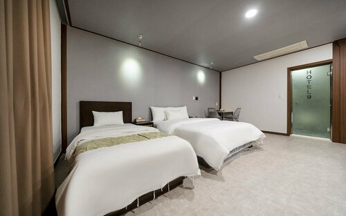 Гостиница Namyangju Hotel 9 в Намъянджу