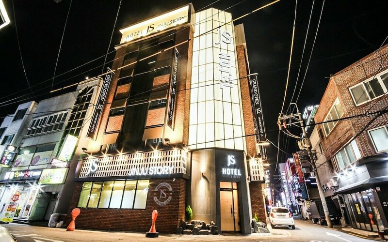 Гостиница Jinju Js Hotel в Чинджу