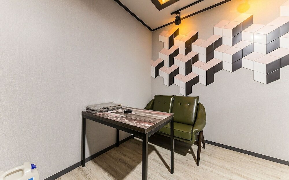 Фото Suwon Yeongtong K Hotel