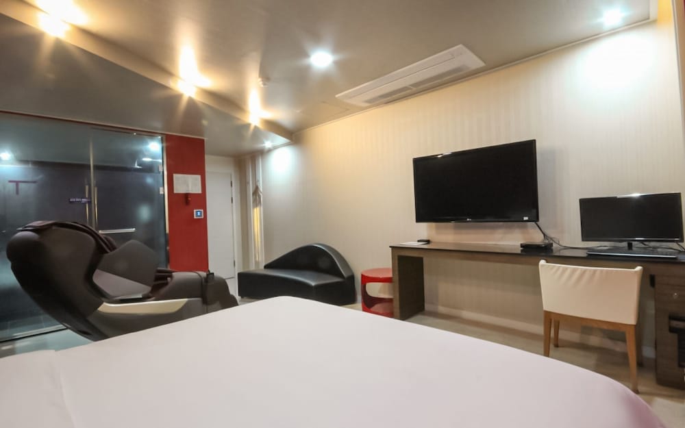 Фото Changwon Sangnamdong Mtm