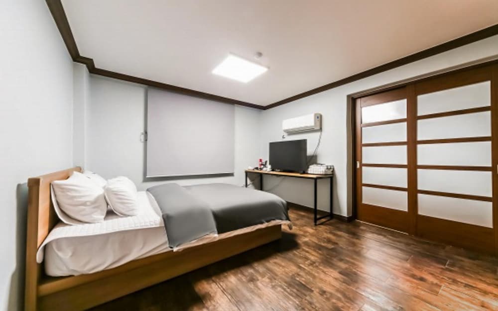 Фото Changwon Yonghodong In