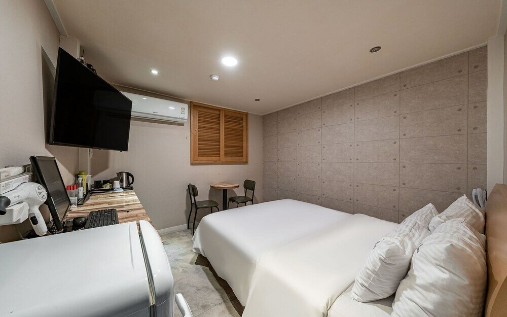 Фото Suwon First M