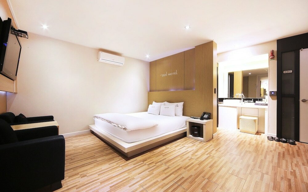 Фото Changwon Jinhae Yongwon Zeta