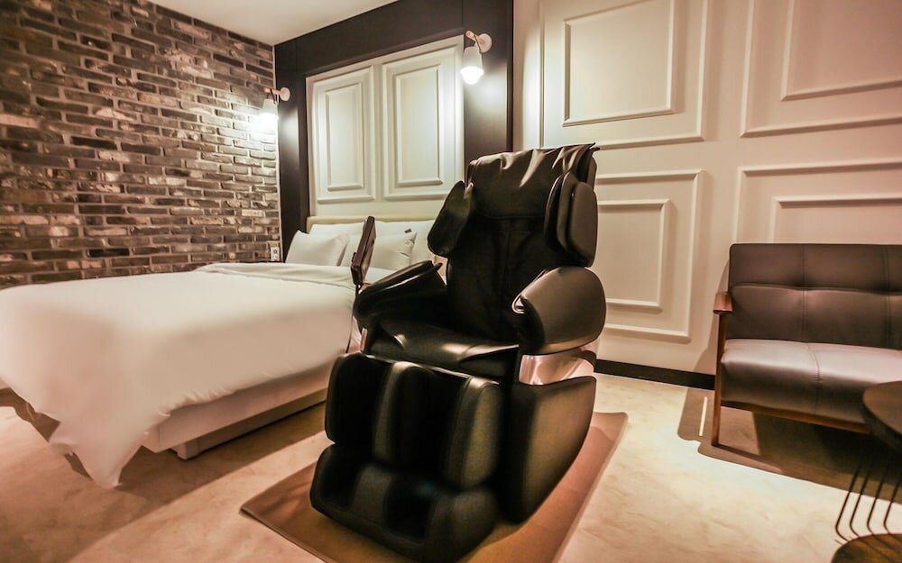 Фото Suwon Johnny B