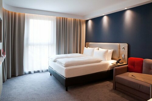 Гостиница Holiday Inn Express Offenburg, an Ihg Hotel в Оффенбурге