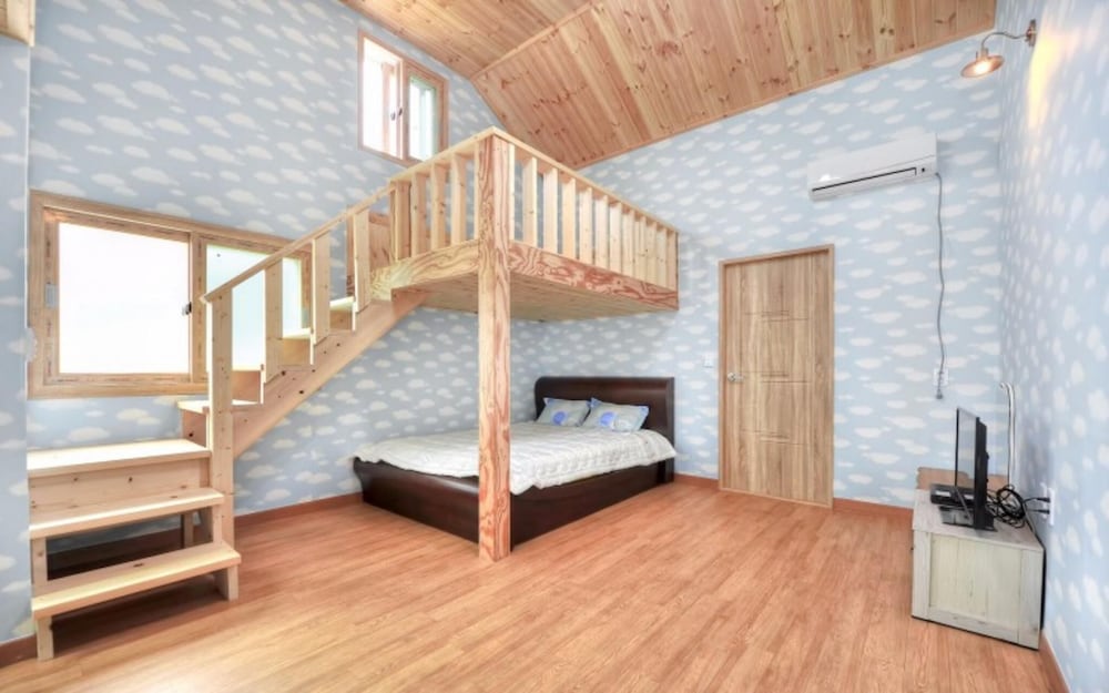 Фото Yangyang Pool&valley Camping Place