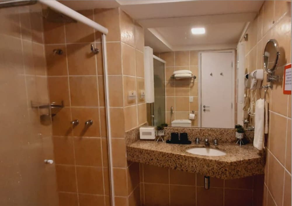 Фото Completo em Hotel Localização Perfeita