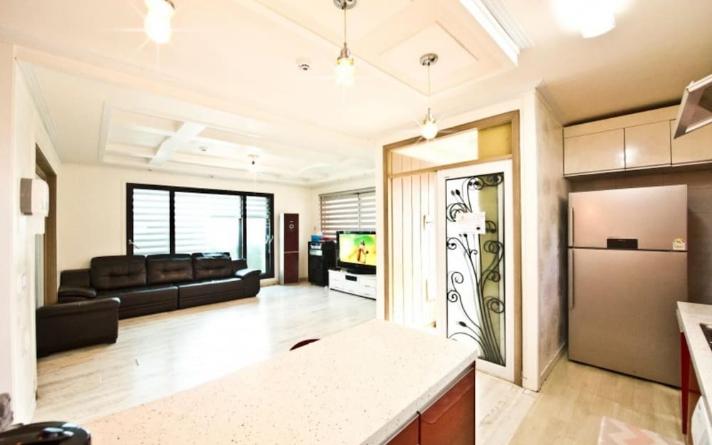 Фото Eurwangni Marine Camp Pension