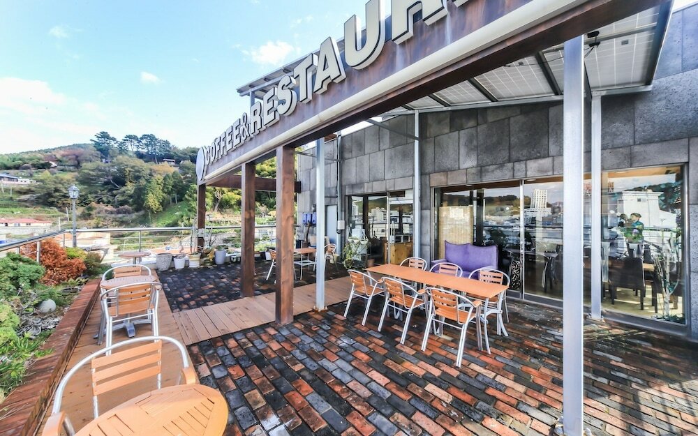 Фото The Lux Tourism Hotel Geoje