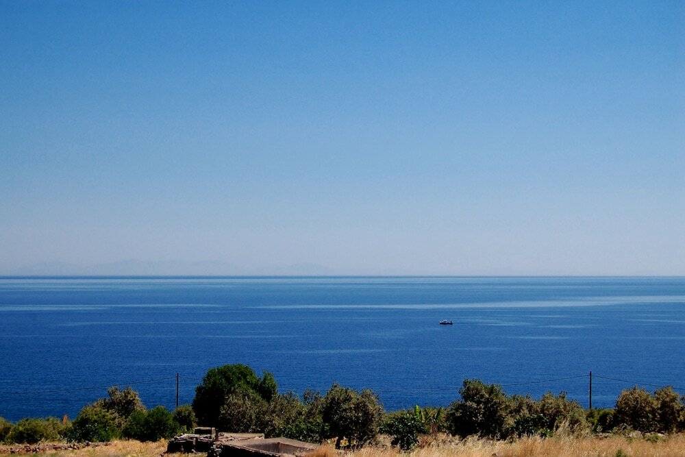 Фото Отель Cavo Petra