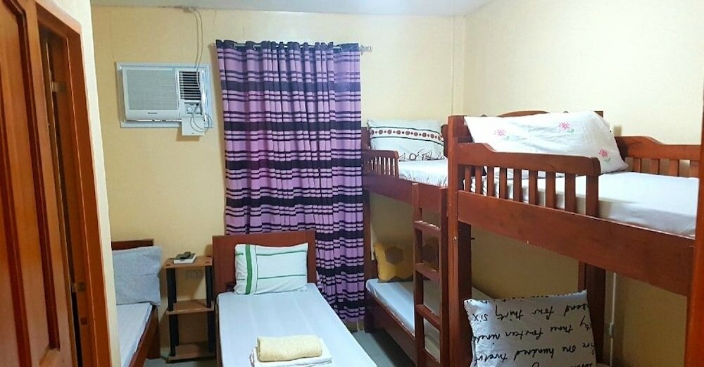 Фото Collado Hotel