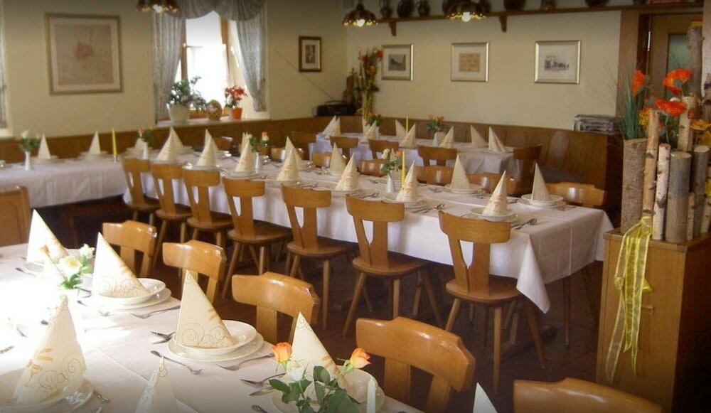 Фото Hotel Gasthof Krone