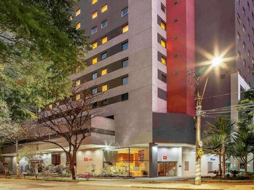 Гостиница Ibis Belo Horizonte Afonso Pena в Белу-Оризонти