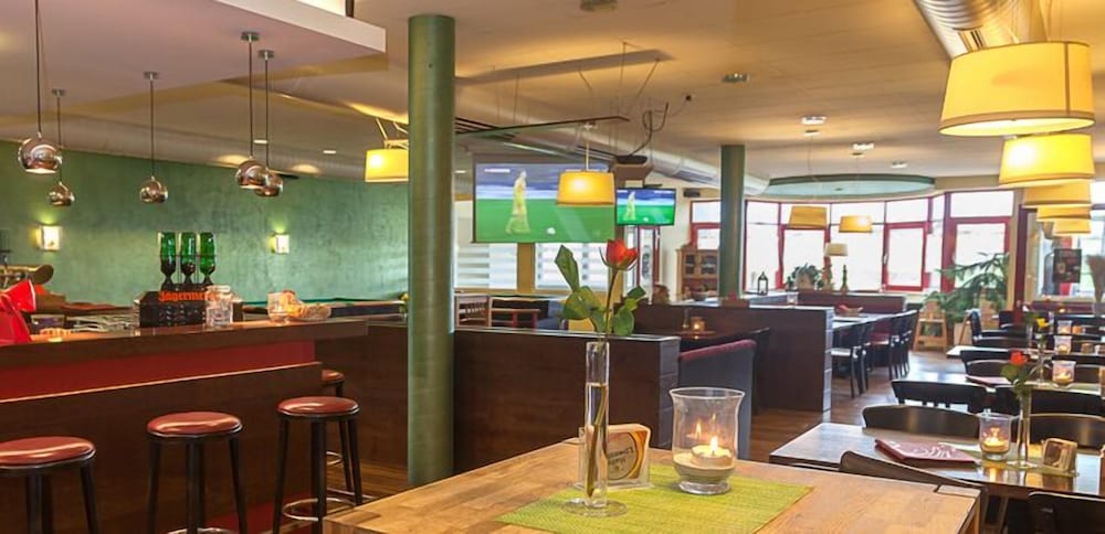 Фото Sporthotel Öhringen