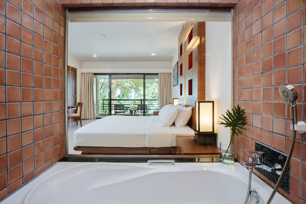 Фото Sylvan Koh Chang