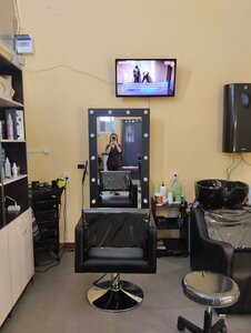 Парикмахерская (selo Russkaya Zhuravka, Tsentralnaya ulitsa, 140/1), hairdresser