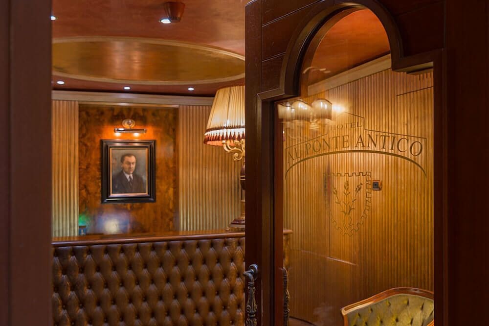Фото Hotel Al Ponte Antico