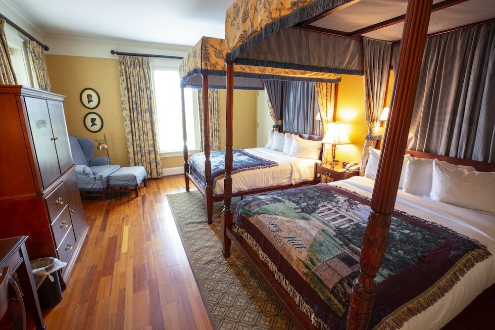 Фото The Berry Hill Resort & Conference Center