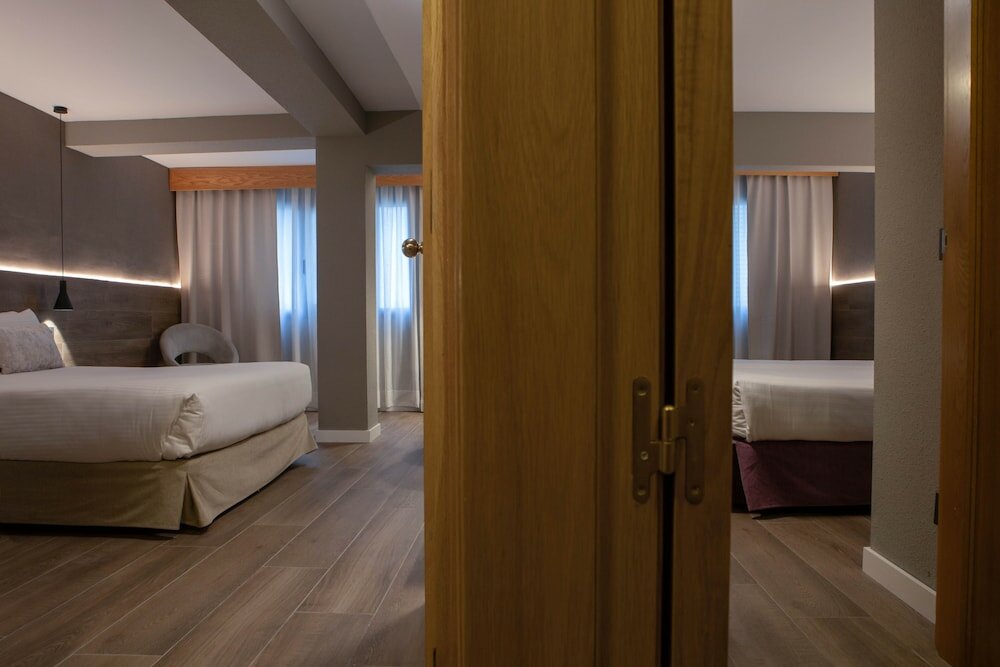 Фото Yomo Eureka