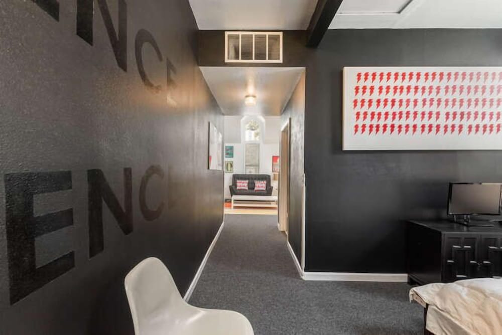 Фото Queen Anne Bed And Breakfast