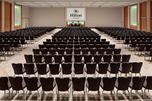 Гостиница Hilton Vienna Park