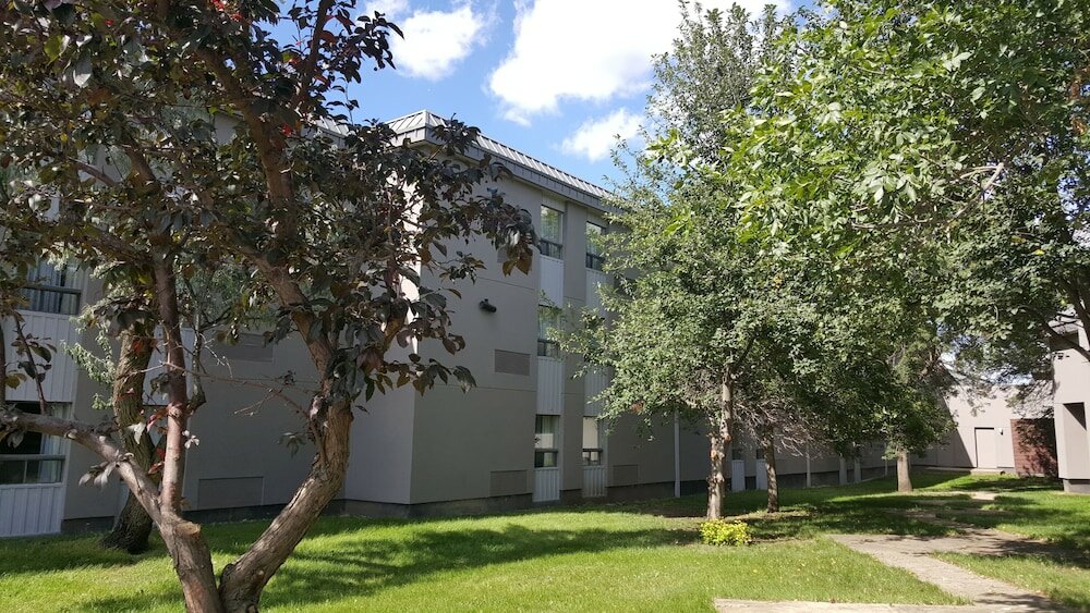 Фото Coast West Edmonton Hotel & Conference Centre