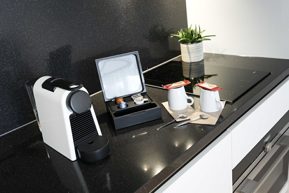 Фото Premier Suites Plus Antwerp