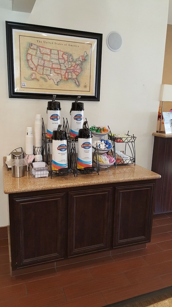 Фото Baymont by Wyndham Barstow Historic Route 66