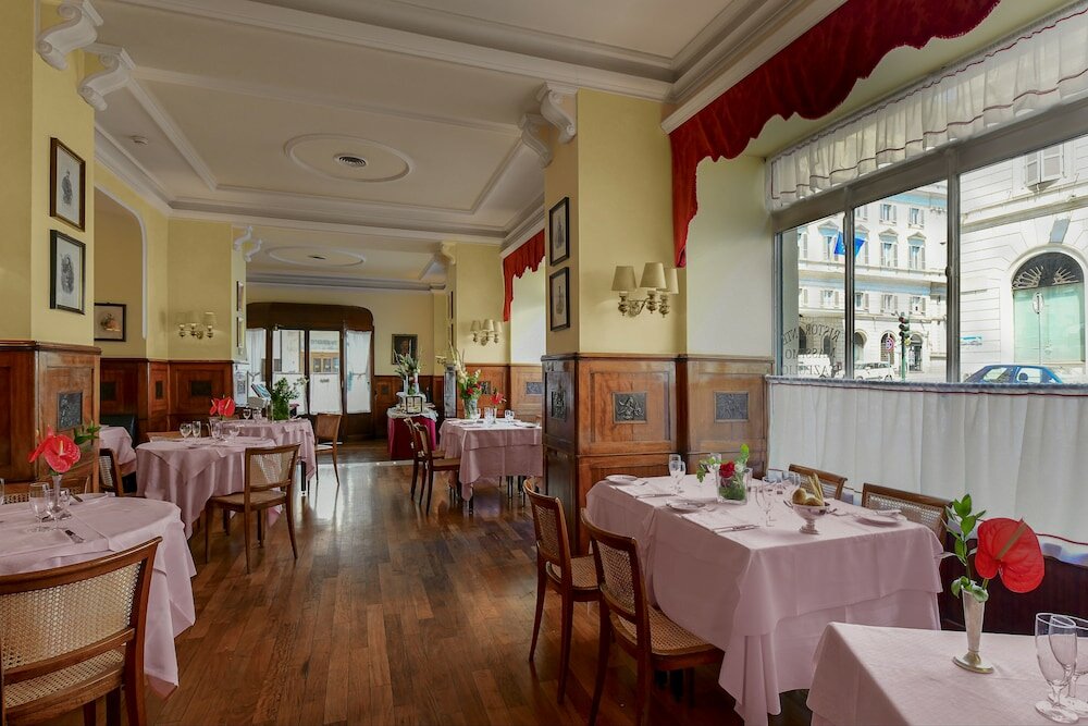 Фото Bettoja Hotel Massimo D'Azeglio