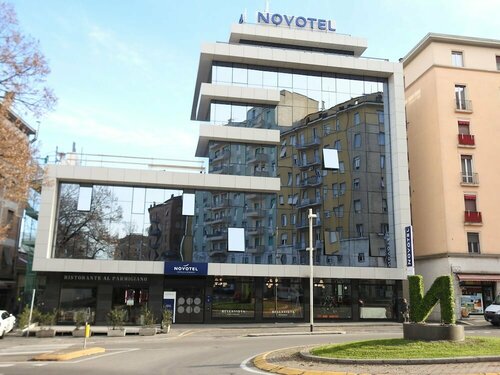 Гостиница Novotel Parma Centro в Парме