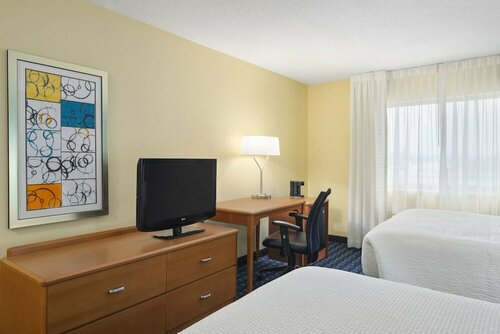 Гостиница Fairfield Inn Grand Forks в Гранд-Форксе