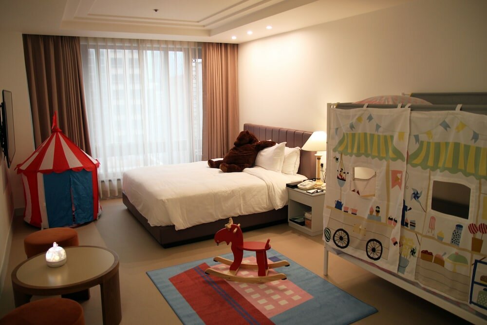 Фото Koreana Hotel