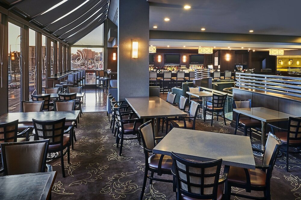 Фото Sheraton Hamilton Hotel